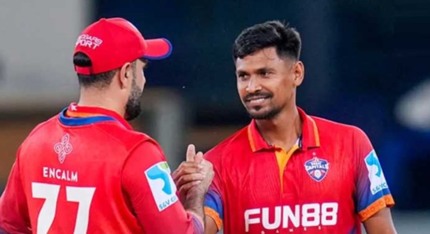 মুস্তাফিজের ধারাবাহিক বোলিং, নিলেন আরও একটি উইকেট